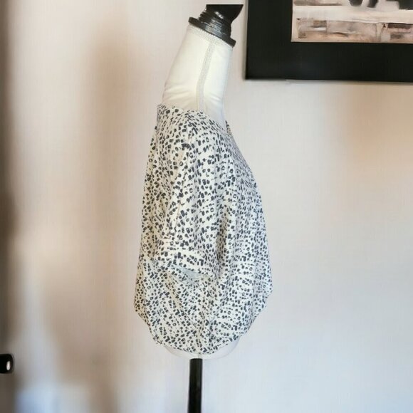 Melloday Blouse in Ivory White with Black Squares Short Cuffed Sleeves - Picture 2 of 4